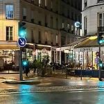 Bastille Apt Design With Ac Terrace 5 People By Weekome